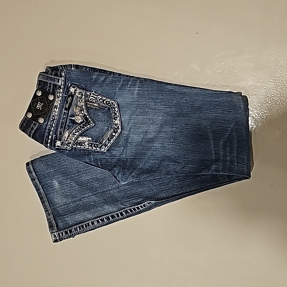 Miss Me jeans, size 28